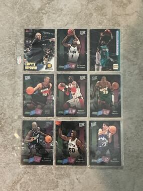 18 fleer ultra basketball card lot with sleeve